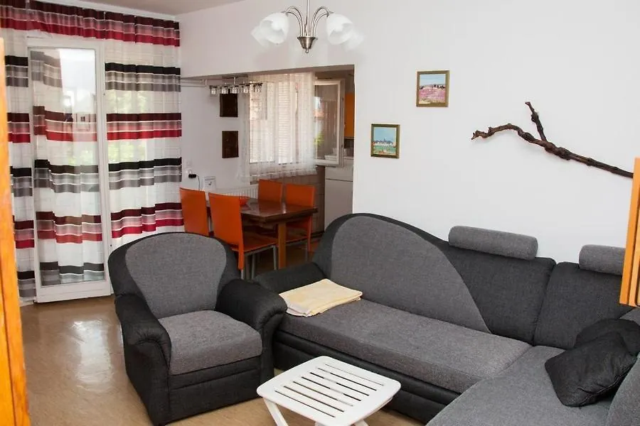 Holiday Home Skale Brtonigla